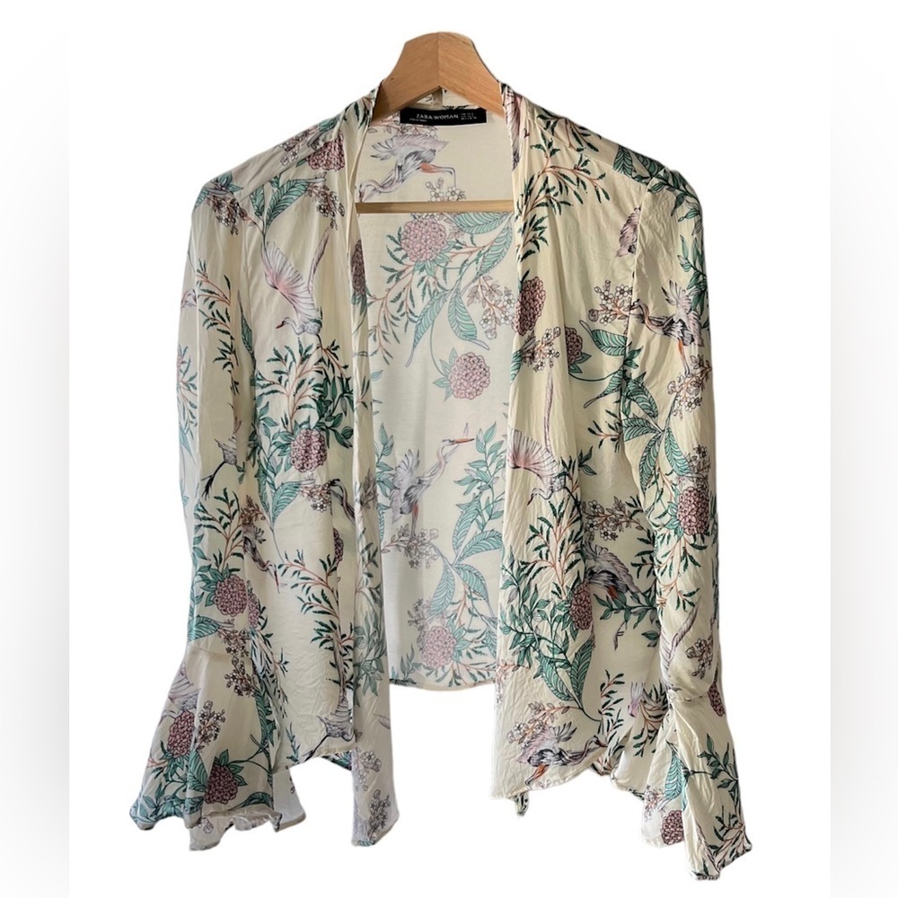 Zara Woman Floral Crane Printed Open‎ Front / Knot Front Bell Sleeve Top